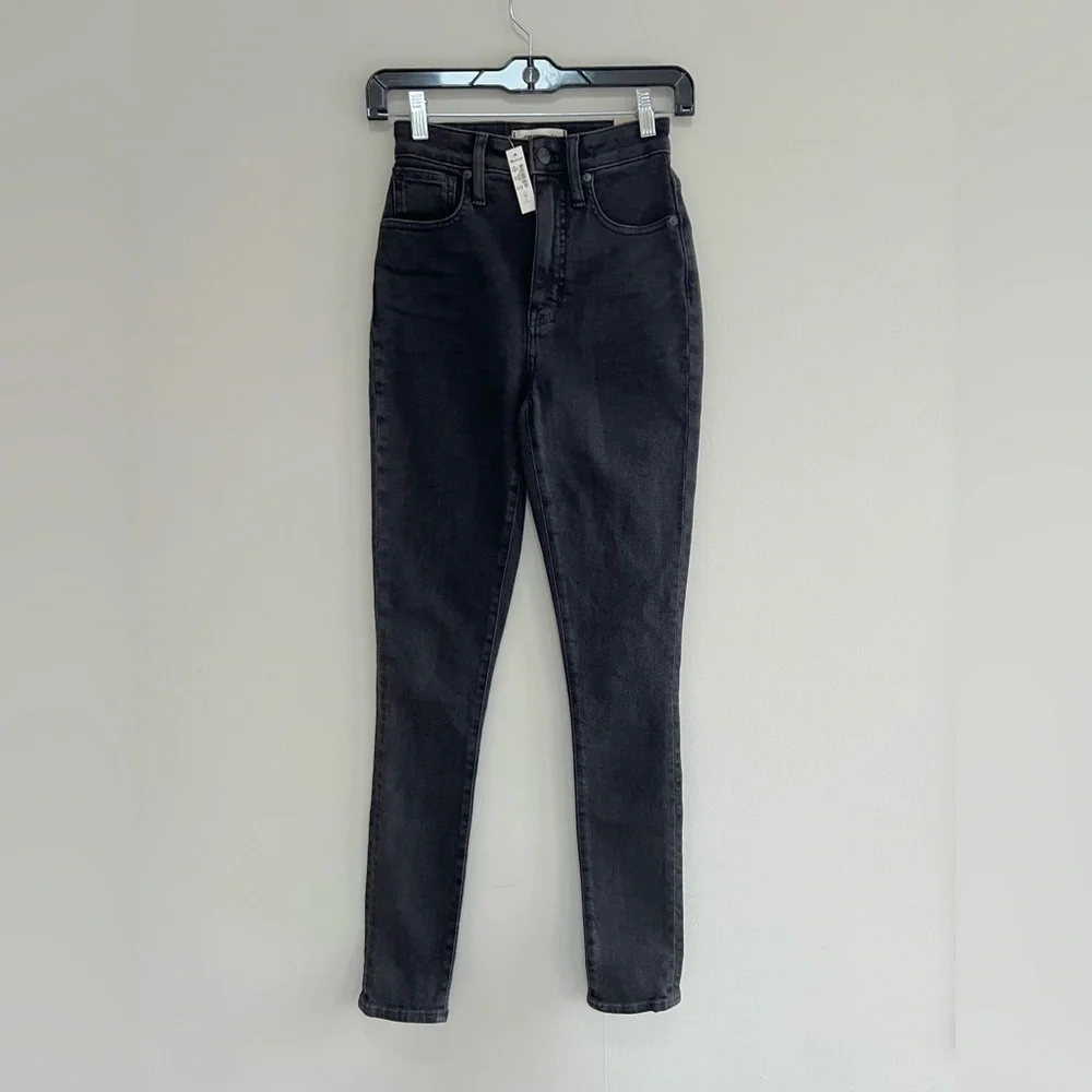 Madewell NWT Tall Curvy High-Rise Skinny Jeans in Starkey Black Wash, size 23T